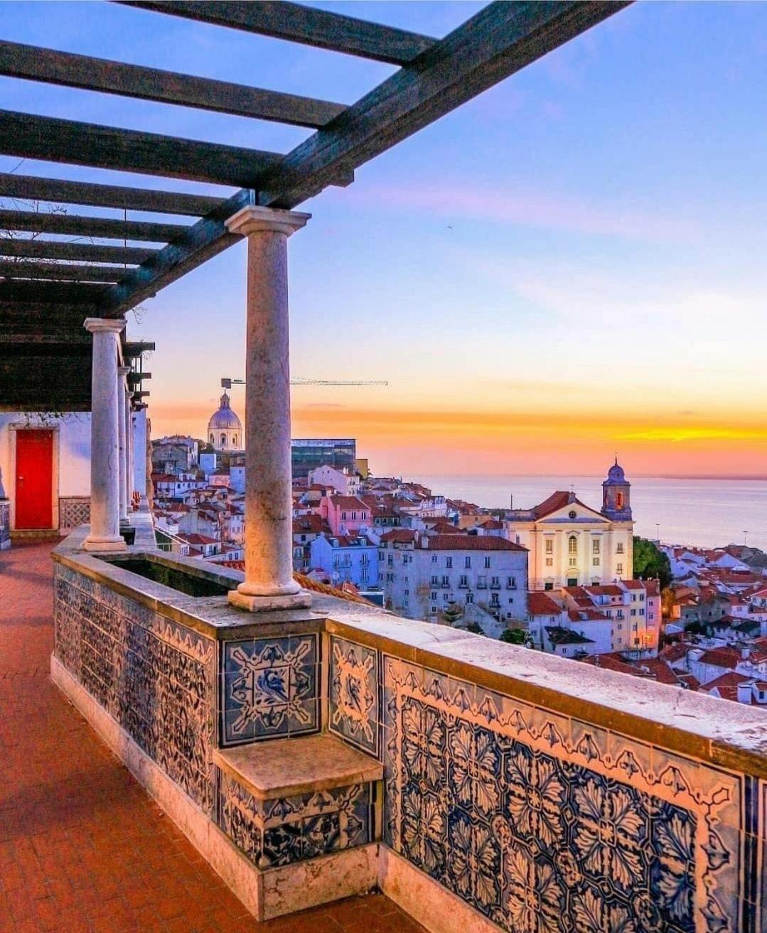 Alfama Historical Apartment 3 Bedroom Duplex Lisboa Εξωτερικό φωτογραφία